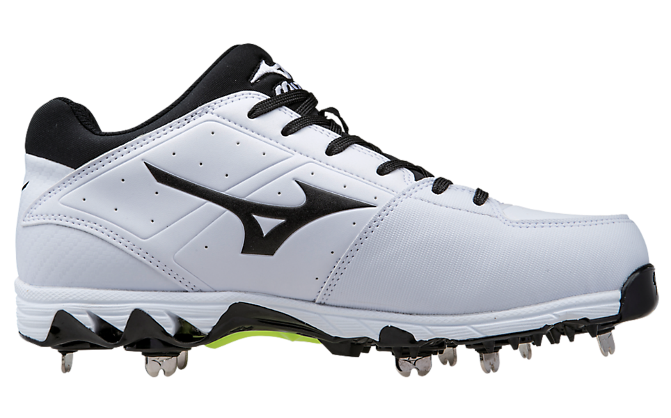 Mizuno 9 Spike Swift 4 StrikeZone Sports
